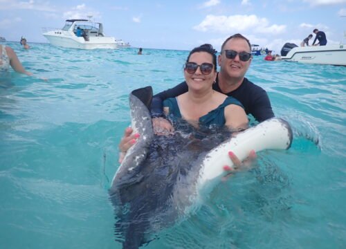 Customer Spotlight: Unforgettable Cayman Adventures with Starliner Dream Tours